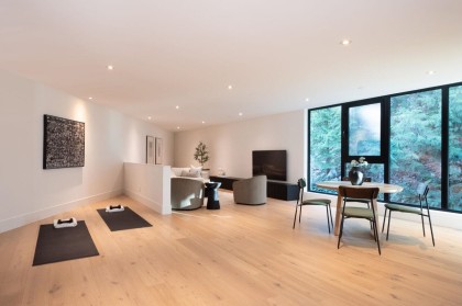 Photo 36 at 4181 Rose Crescent, Sandy Cove, West Vancouver