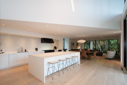 Photo 5 at 4181 Rose Crescent, Sandy Cove, West Vancouver