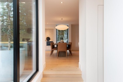 Photo 11 at 4181 Rose Crescent, Sandy Cove, West Vancouver