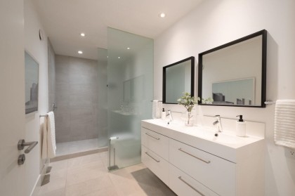 Photo 40 at 4181 Rose Crescent, Sandy Cove, West Vancouver