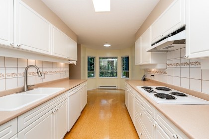 Photo 11 at 208 - 3690 Banff Court, Northlands, North Vancouver