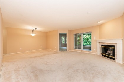 Photo 4 at 208 - 3690 Banff Court, Northlands, North Vancouver