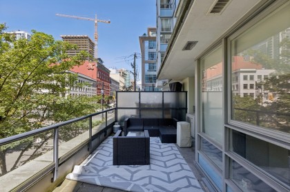 Photo 16 at 309 - 928 Beatty Street, Yaletown, Vancouver West