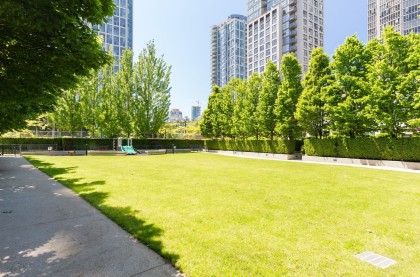 Photo 21 at 309 - 928 Beatty Street, Yaletown, Vancouver West