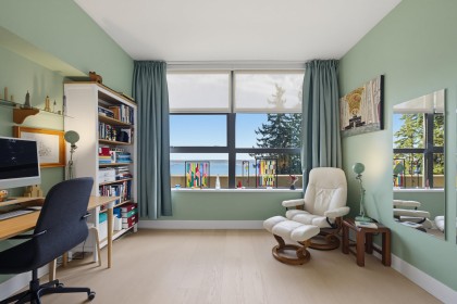 Photo 20 at 402 - 3355 Cypress Place, Cypress Park Estates, West Vancouver