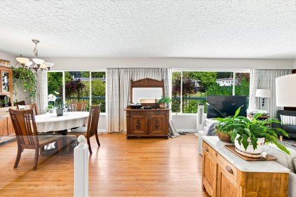 Photo 7 at 1033 Clements Avenue, Canyon Heights NV, North Vancouver