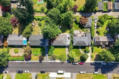 Photo 3 at 1033 Clements Avenue, Canyon Heights NV, North Vancouver