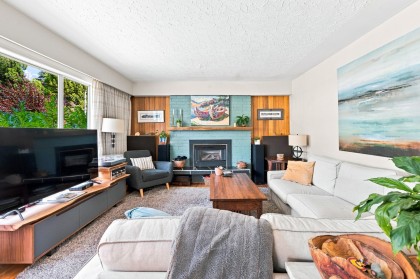 Photo 8 at 1033 Clements Avenue, Canyon Heights NV, North Vancouver