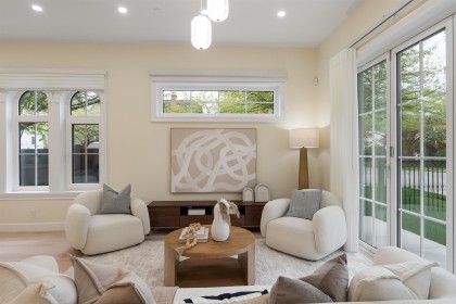 Photo 8 at 2 - 4503 W 15th Avenue, Point Grey, Vancouver West