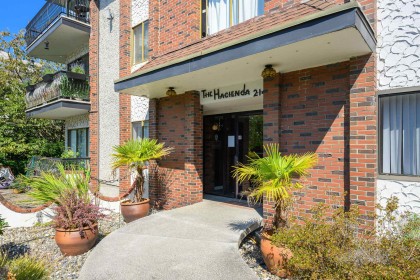 Photo 23 at 302 - 214 E 15th Street, Central Lonsdale, North Vancouver