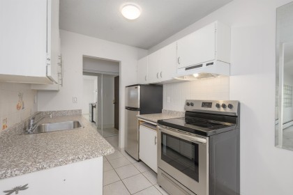Photo 13 at 302 - 214 E 15th Street, Central Lonsdale, North Vancouver
