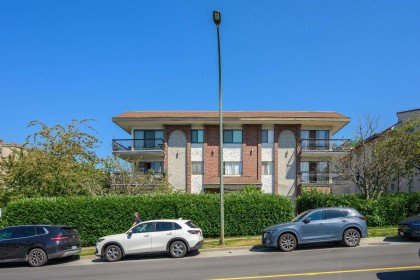 Photo 24 at 302 - 214 E 15th Street, Central Lonsdale, North Vancouver