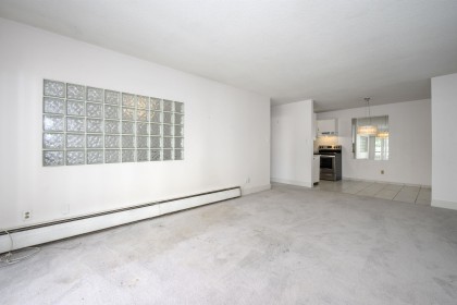Photo 10 at 302 - 214 E 15th Street, Central Lonsdale, North Vancouver
