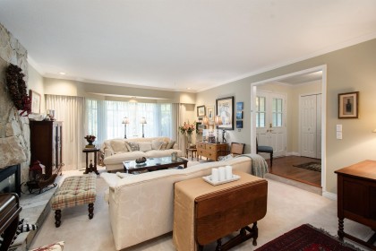 Photo 4 at 4594 Teviot Place, Canyon Heights NV, North Vancouver