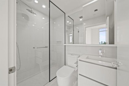 Photo 20 at 702 - 8415 Granville Street, S.W. Marine, Vancouver West