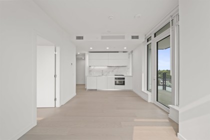 Photo 8 at 702 - 8415 Granville Street, S.W. Marine, Vancouver West
