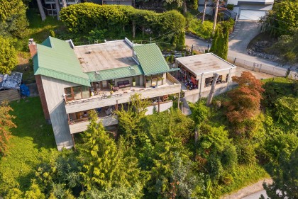 Photo 3 at 115 Isleview Place, Lions Bay, West Vancouver