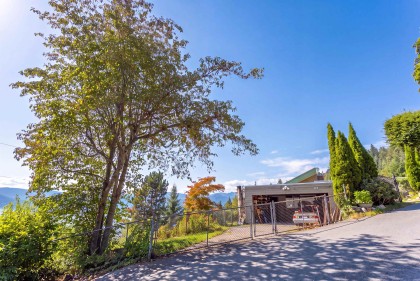 Photo 33 at 115 Isleview Place, Lions Bay, West Vancouver