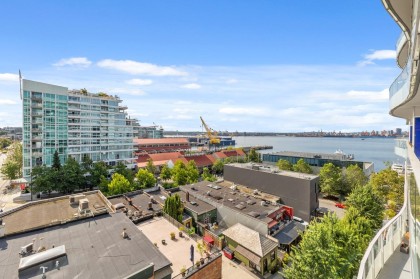 Photo 2 at 707 - 118 Carrie Cates Court, Lower Lonsdale, North Vancouver