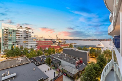 Photo 3 at 707 - 118 Carrie Cates Court, Lower Lonsdale, North Vancouver