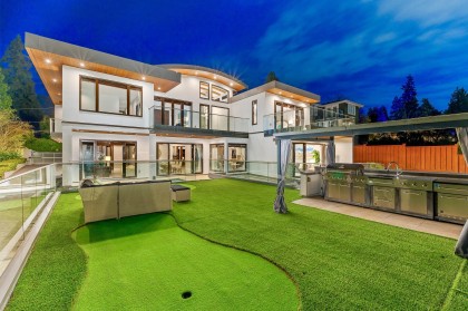 Photo 34 at 2052 Inglewood Avenue, Ambleside, West Vancouver