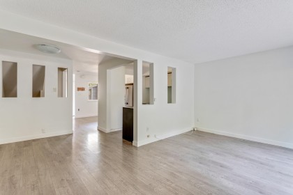 Photo 5 at 65 - 1930 Cedar Village Crescent, Westlynn, North Vancouver