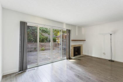 Photo 4 at 65 - 1930 Cedar Village Crescent, Westlynn, North Vancouver