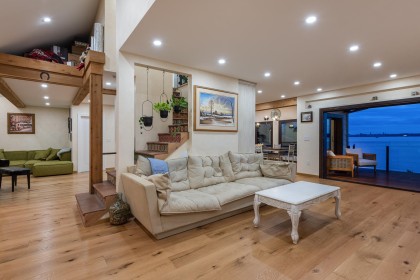 Photo 6 at 3298 Radcliffe Avenue, West Bay, West Vancouver