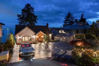 Photo 1 at 3298 Radcliffe Avenue, West Bay, West Vancouver