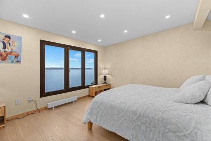 Photo 20 at 3298 Radcliffe Avenue, West Bay, West Vancouver