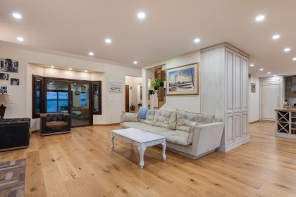 Photo 14 at 3298 Radcliffe Avenue, West Bay, West Vancouver