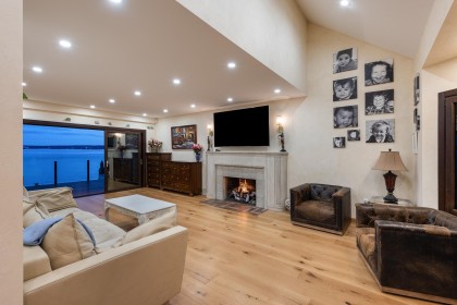 Photo 4 at 3298 Radcliffe Avenue, West Bay, West Vancouver