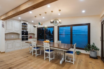 Photo 8 at 3298 Radcliffe Avenue, West Bay, West Vancouver