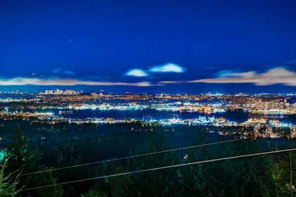 Photo 3 at 592 Craigmohr Drive, Glenmore, West Vancouver