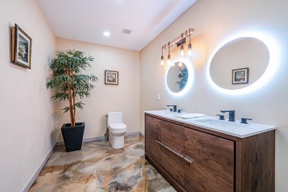 Photo 25 at 592 Craigmohr Drive, Glenmore, West Vancouver