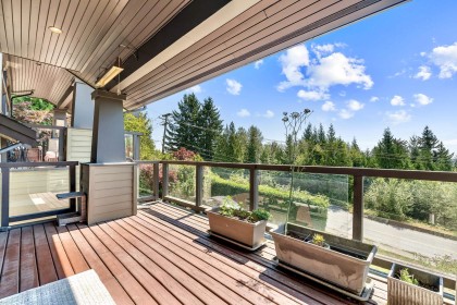 Photo 6 at 13 - 2555 Skilift Road, Chelsea Park, West Vancouver