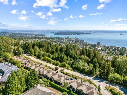 Photo 29 at 13 - 2555 Skilift Road, Chelsea Park, West Vancouver