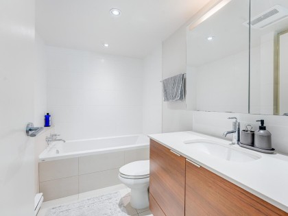 Photo 17 at 313 - 1677 Lloyd Avenue, Pemberton NV, North Vancouver
