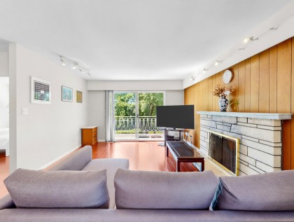 Photo 11 at 245 W 63rd Avenue, Marpole, Vancouver West
