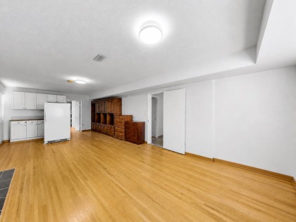 Photo 4 at 245 W 63rd Avenue, Marpole, Vancouver West