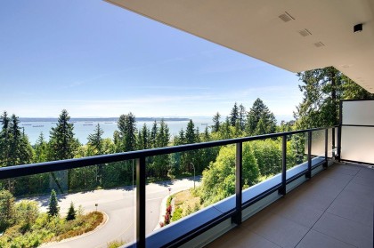Photo 19 at 402 - 3101 Burfield Place, Cypress Park Estates, West Vancouver