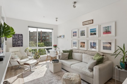 Photo 1 at 312 - 733 W 3rd Street, Harbourside, North Vancouver