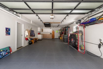 Photo 36 at 5522 Deerhorn Lane, Grouse Woods, North Vancouver