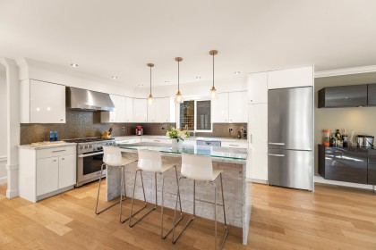 Photo 11 at 5522 Deerhorn Lane, Grouse Woods, North Vancouver