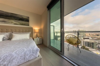 Photo 10 at 2417 - 89 Nelson Street, Yaletown, Vancouver West