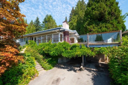Photo 2 at 1241 Nepal Crescent, Ambleside, West Vancouver