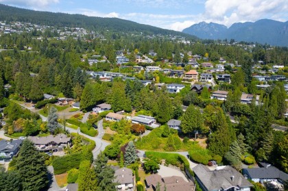 Photo 32 at 1241 Nepal Crescent, Ambleside, West Vancouver