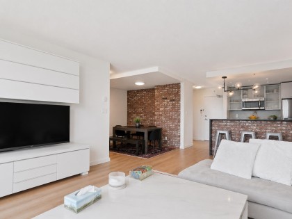 Photo 5 at 801 - 980 Cooperage Way, Yaletown, Vancouver West