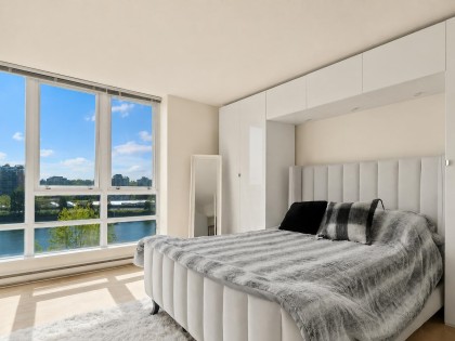 Photo 20 at 801 - 980 Cooperage Way, Yaletown, Vancouver West