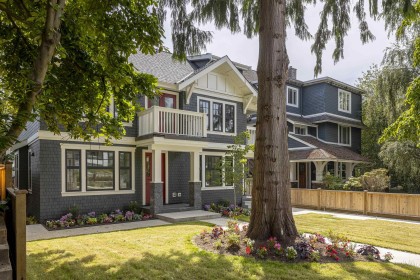 Photo 1 at 2566 W 2nd Avenue, Kitsilano, Vancouver West